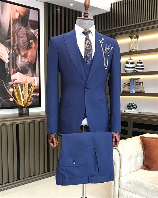 ITALIAN FIT MEN'S BLUE SUIT BY ITALIAN VEGA® (3-Piece)