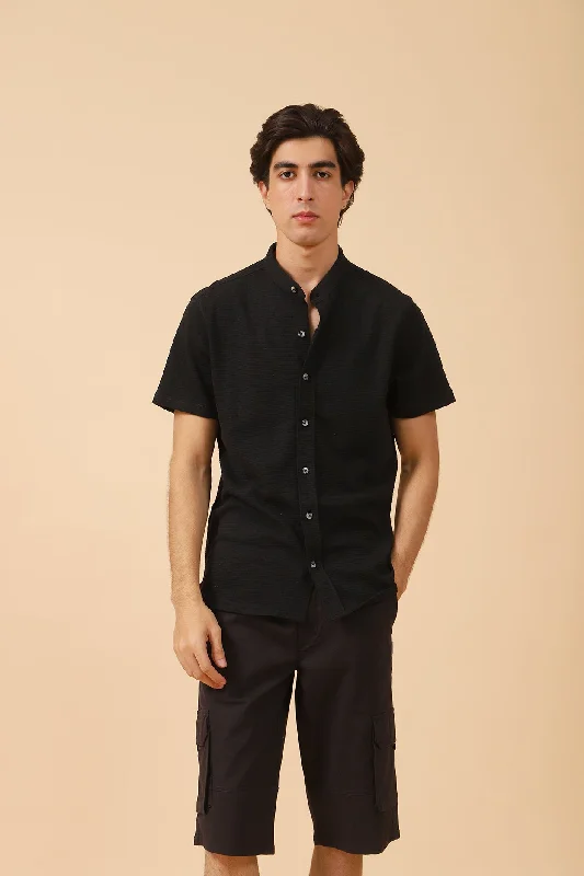 Men's Shirts with Double-Breasted DesignsMANDARIN COLLAR BUTTON DOWN POLO