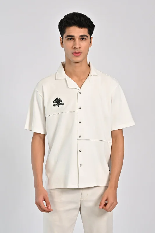 Men's Shirts with Chest PocketsRESORT COLLAR BUTTON DOWN BOX FIT POLO