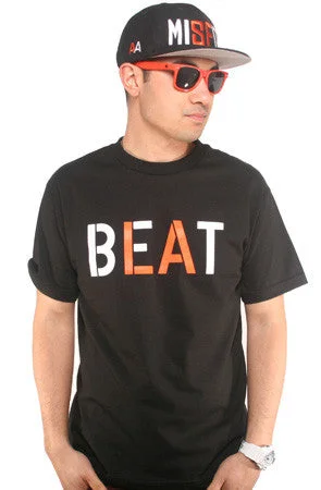 Classic Men's Button-Up ShirtsBeat LA (Men's Black/Orange Tee)
