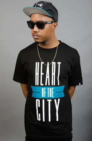 Men's Shirts with Drawstring WaistbandsBreezy Excursion X Adapt :: Heart of the City (Men's Black/Teal Tee)