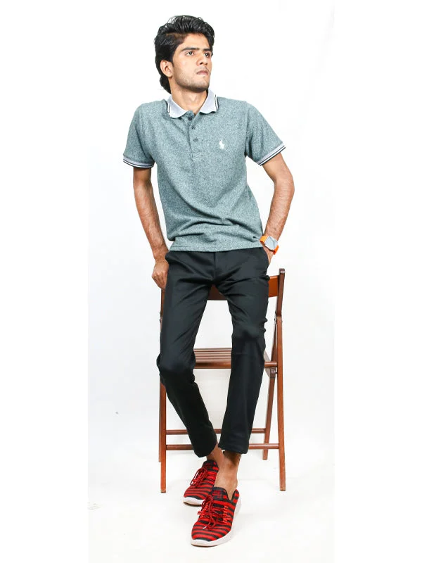 Men's Shirts with Hook-and-Loop ClosuresMen's Paddy Curved Polo T-Shirt Green