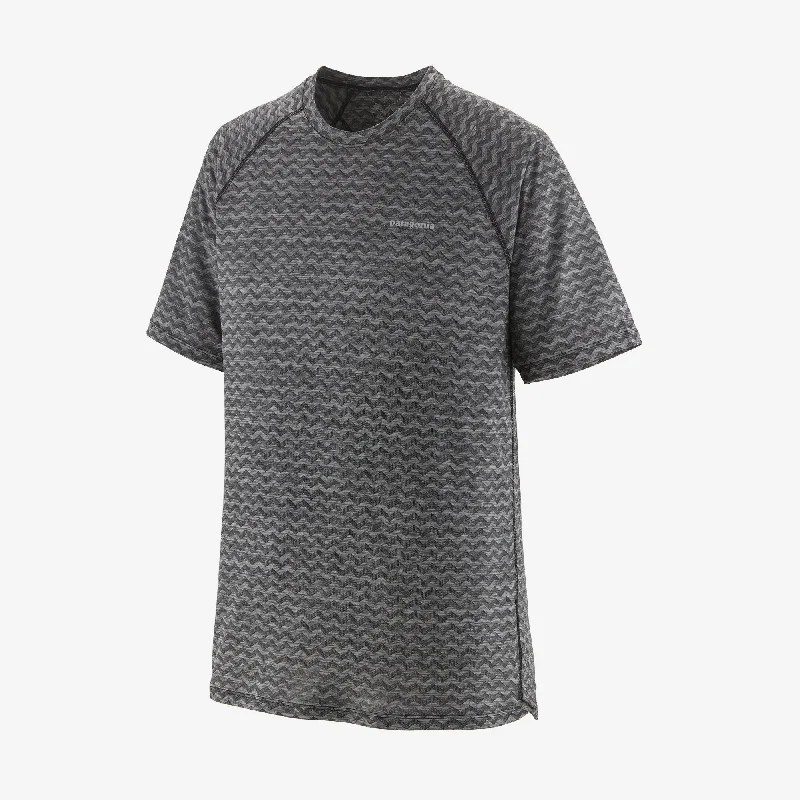 Layered Men's Henley ShirtsMen's Ridge Flow Shirt