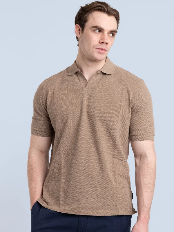 Men's Wingtip-Collar Shirts for a Classic TouchTaupe Brown Johnny Polo Shirt