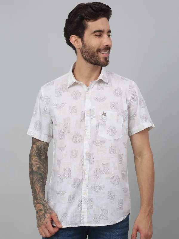 Men's Tailored Shirts for a Sharp AppearanceMen's Cream Casual Geometric Print Half sleeve Shirt