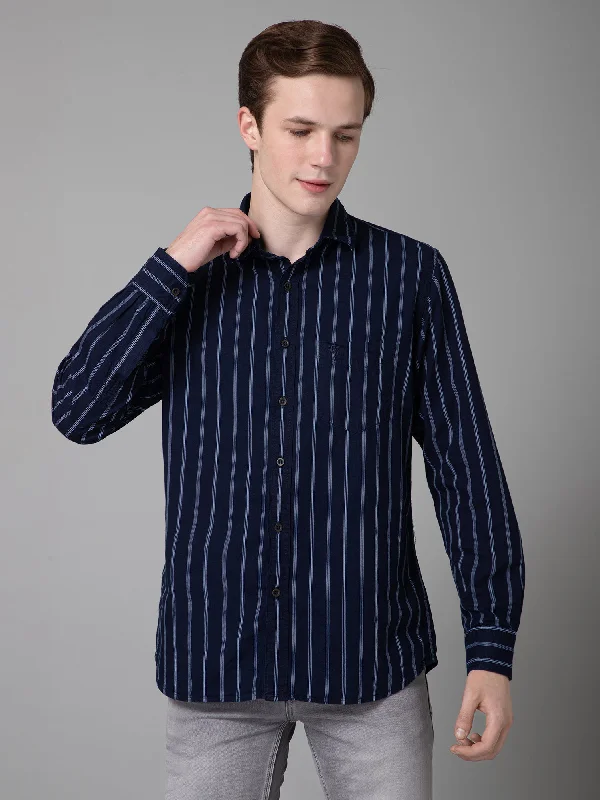 Men's Patterned Dress Casual Shirts for Smart-Casual EventsMen's Denim Blue Casual Narrow Stripe Full Sleeve Shirt