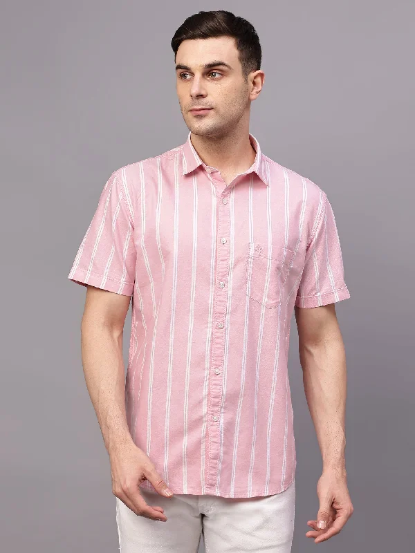 Men's Vintage T-Shirts for a Retro VibeMen's Pink Casual Broad Stripe Half sleeve Shirt