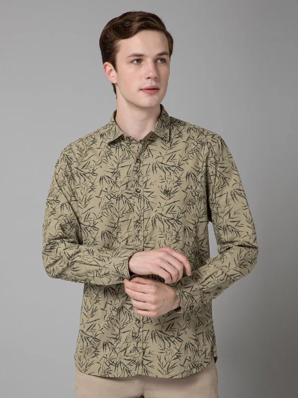 Stylish Men's Graphic T-ShirtsMen's Olive Green Casual Foliage Print Full Sleeve Shirt