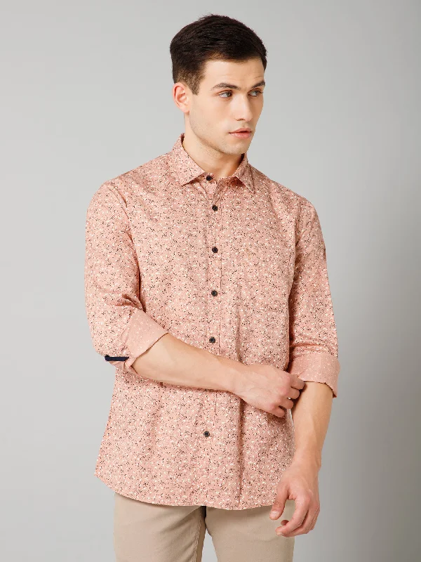 Men's Color-Blocking Shirts for a Statement LookMen's Pink Casual Floral Print Full Sleeve Shirt