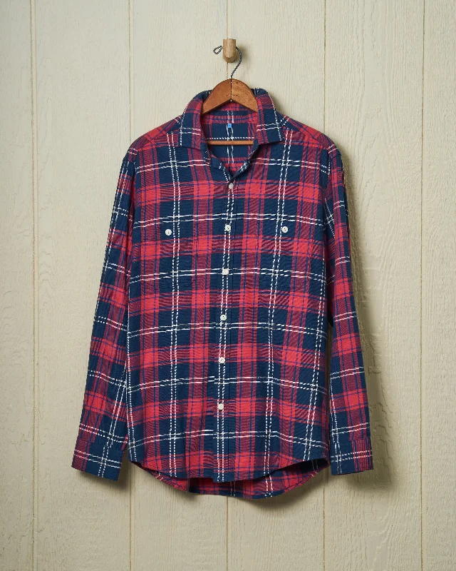 Men's Weekend Shirts for Leisurely OutingsFlannel Chore Shirt in Weathered Red/Navy Plaid