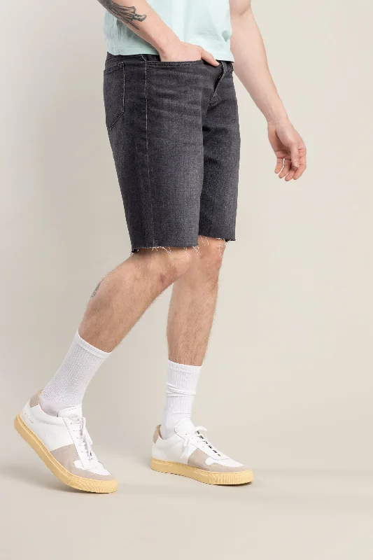 Men's Pants with Deep PocketsL'Homme Cut Off Short in Grasmere