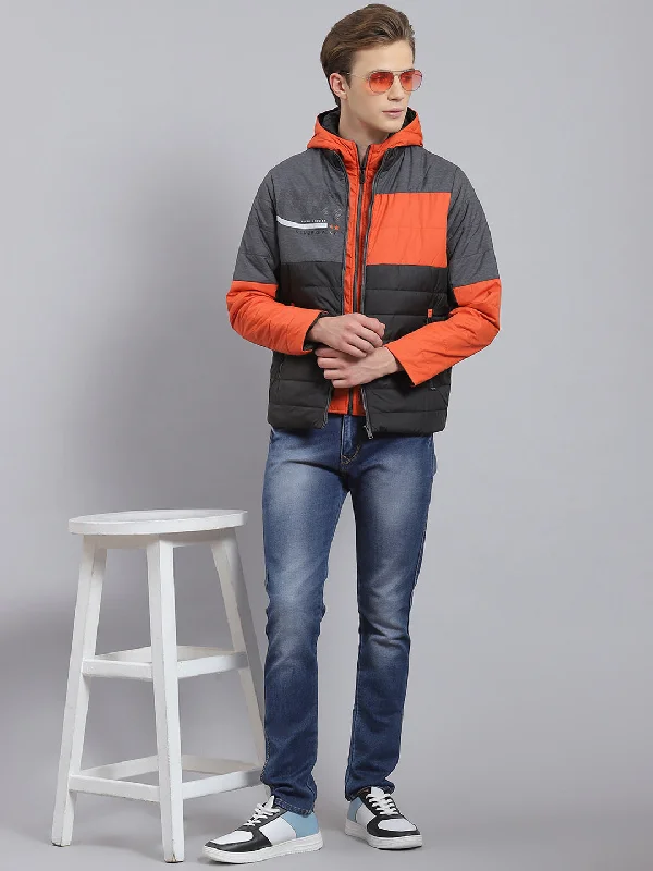 Men's Coats for SkiingMen Black Solid Hooded Full Sleeve Jacket