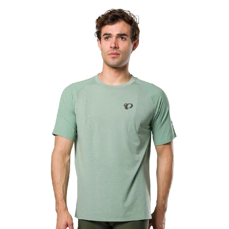 Men's Shirts with Wrinkle-Resistant FabricMen's Expedition Merino Short Sleeve Jersey