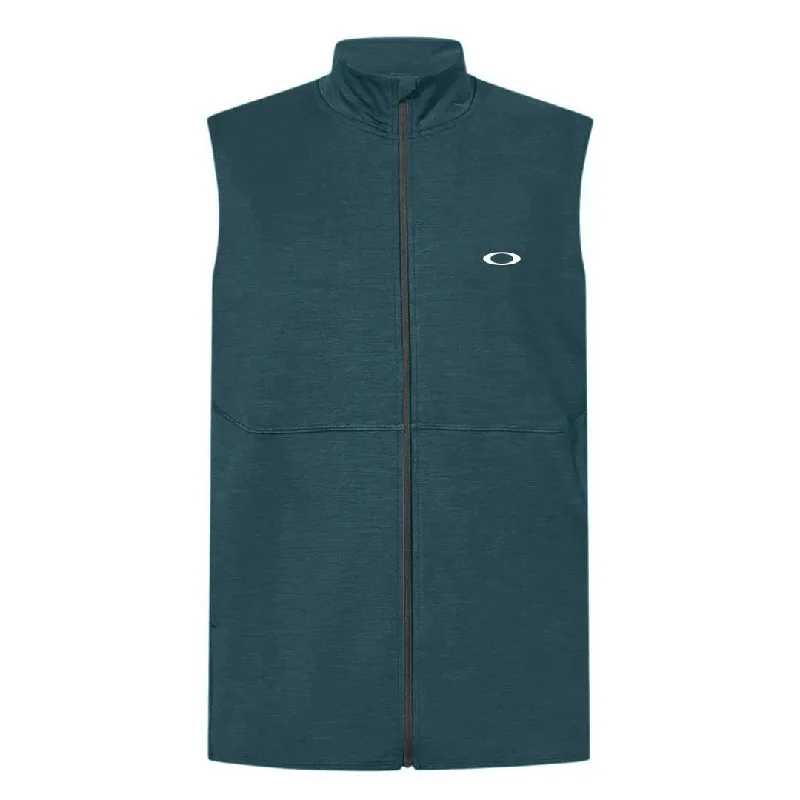 Men's Shirts for Beach OutingsOakley - Men's Gravity Range Vest (FOA403097 6FV)
