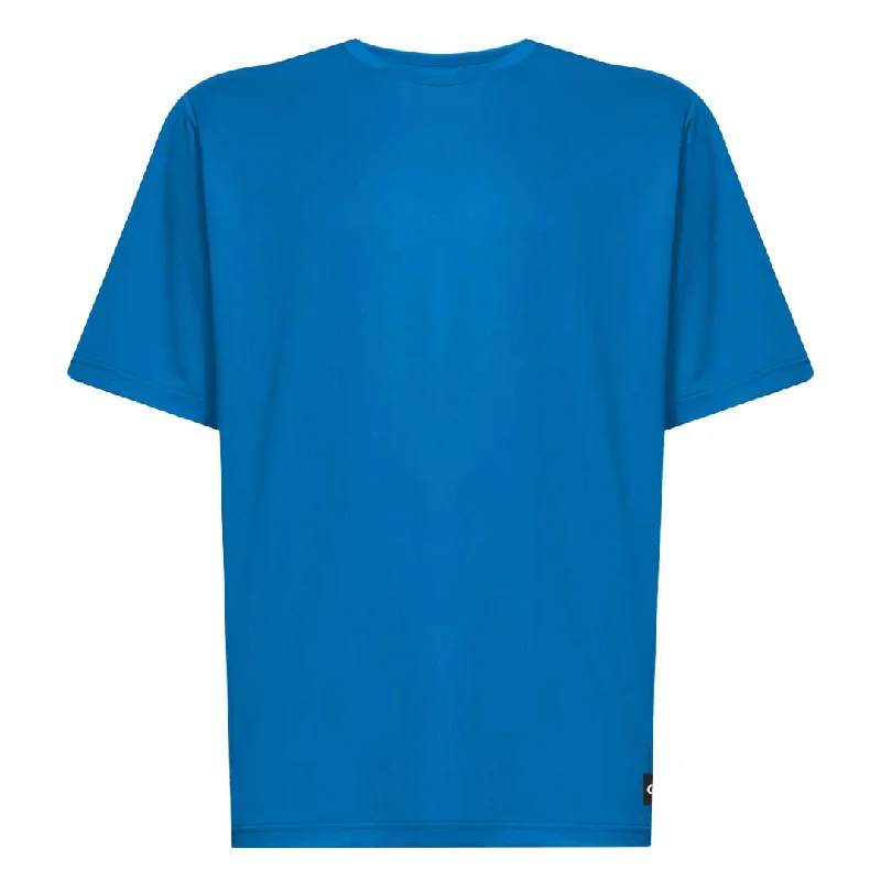 Men's Shirts with Spread CollarsOakley - Men's Swell Lf Uv Rashguard T-Shirt (FOA403007 62T)