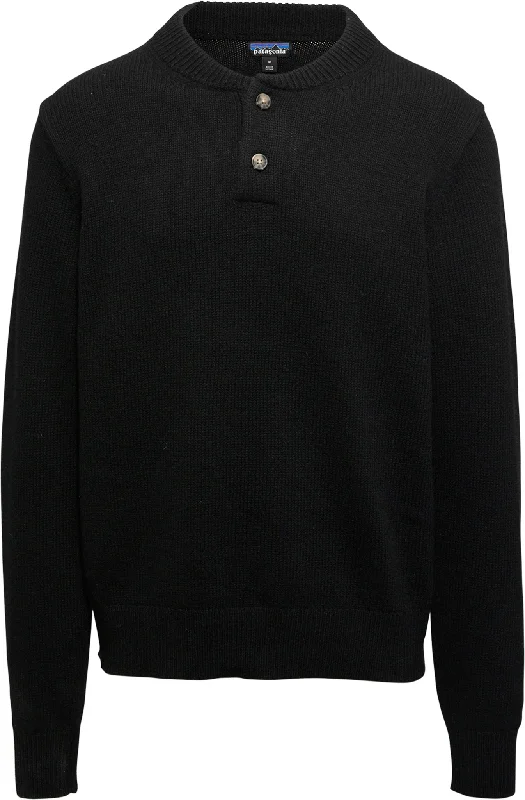 Men's Sweaters with Ribbed HemsRecycled Wool-Blend Buttoned Sweater - Men's|-|Chandail boutonné en mélange de laine recyclé - Homme