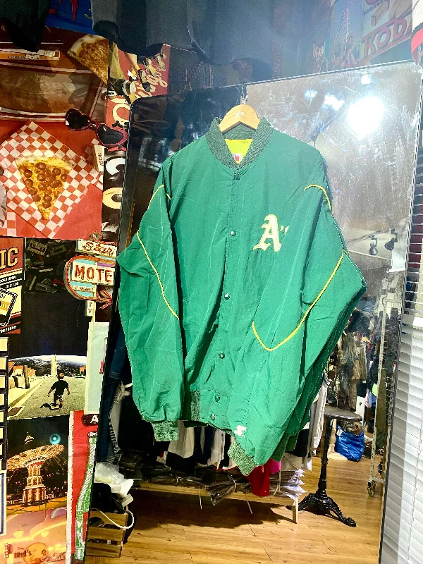Men's Coats with Belted WaistsVintage windbreaker