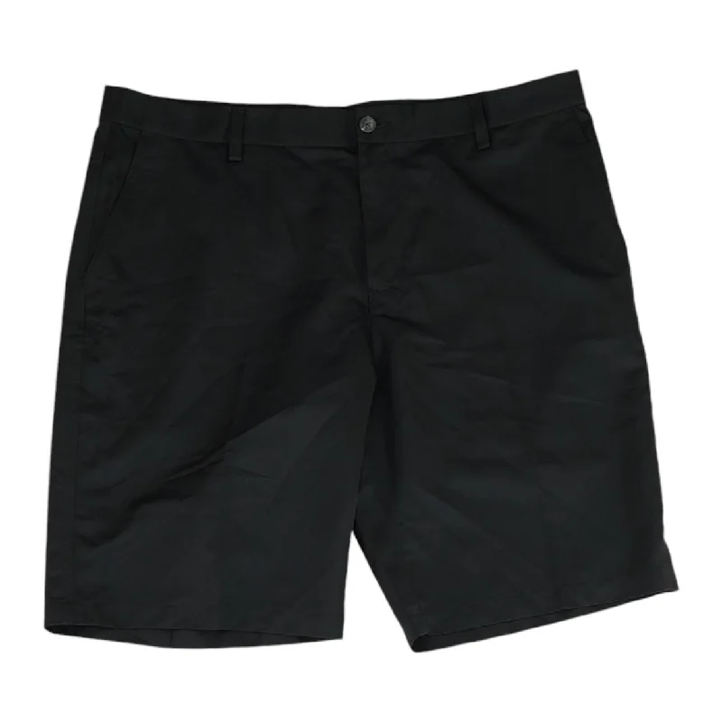 Men's Pants with Slant PocketsBlack Solid Chino Shorts