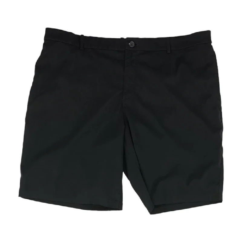 Durable Men's Work PantsBlack Solid Chino Shorts