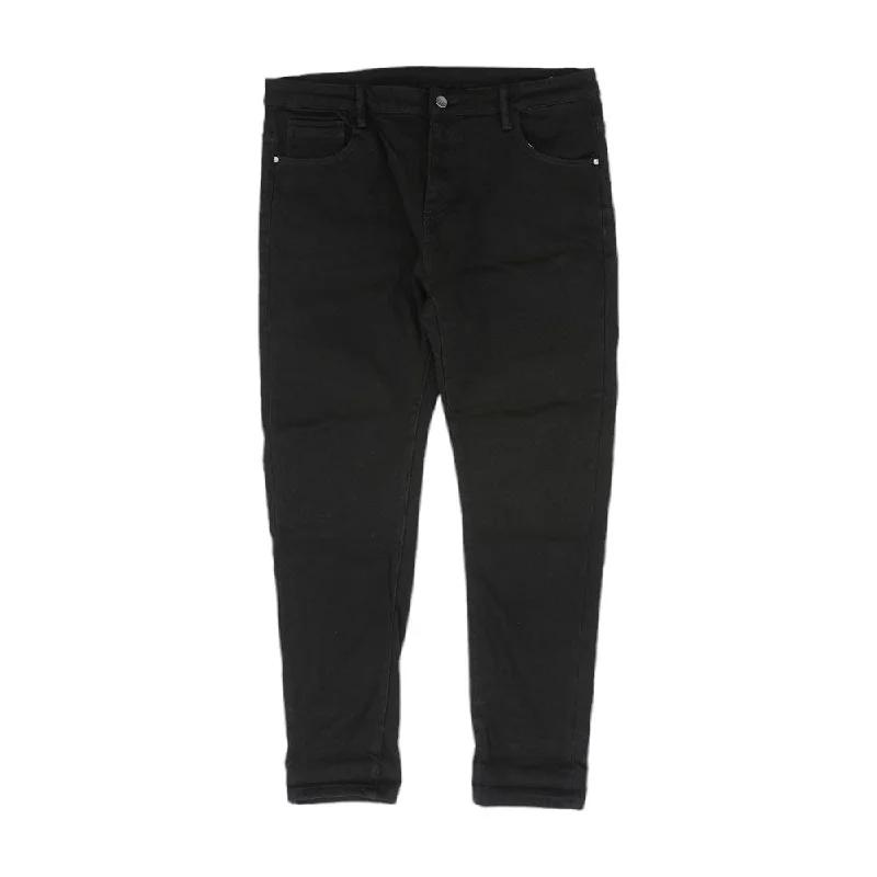 Men's Party Pants for a Fun Night OutBlack Solid Regular Jeans