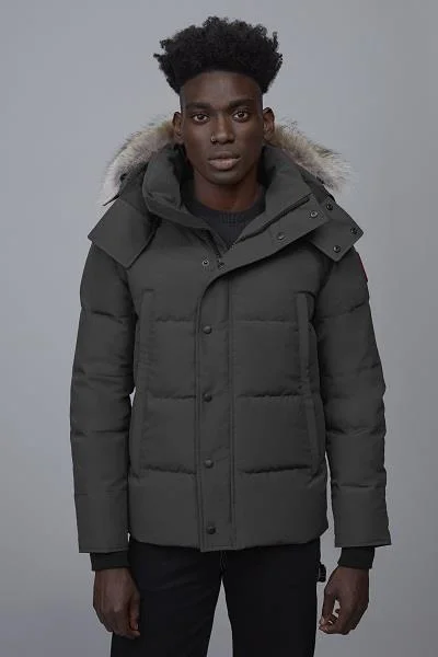 Men's Coats for LayeringCanada Goose Wyndham Parka